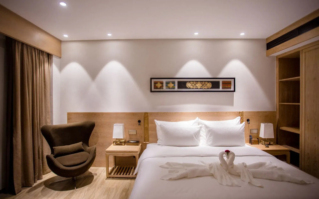 Dali Five Clouds Hotel