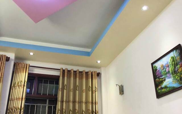 Anh Quoc Hotel