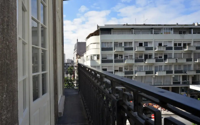 Spot Apartments Casa Januario