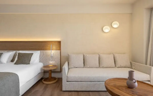 Avra Imperial Hotel