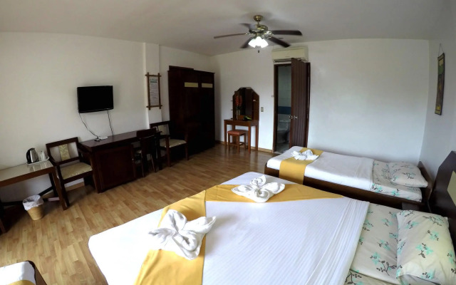 Harmony Hotel
