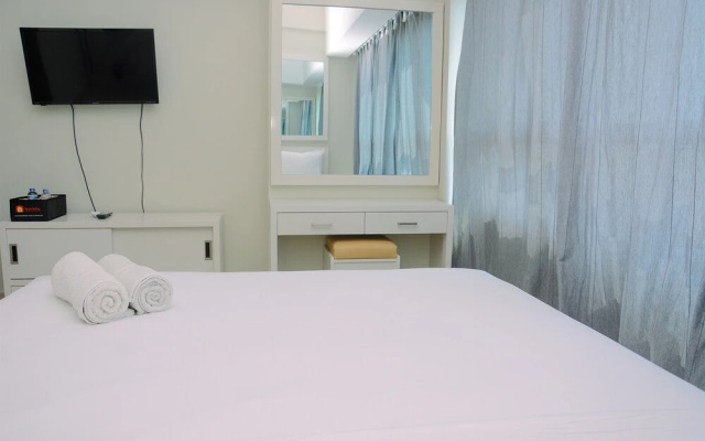 Studio Apartment at The Springlake View Summarecon with Mall View – Guest Rooms – Bekasi