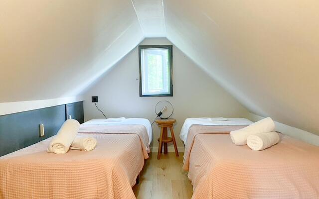 Idyllic House With 360 View of Nature