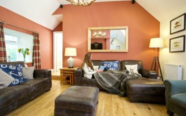 Lochside Cottage