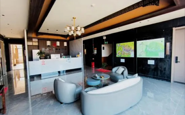 Xijiang Chinese Inn Hotel (Xijiang Qianhu Miao Village West Gate Tourist Service Center) – Lobby – Qiandongnan