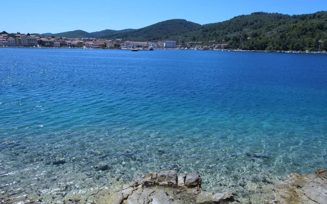 Seafront Apartment Dana