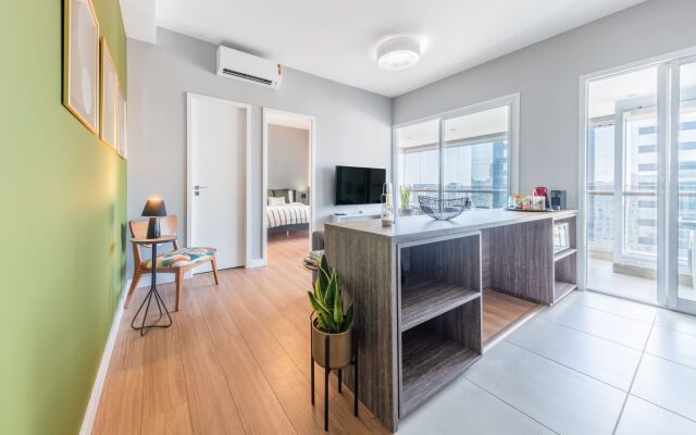 Apartamento com vaga e vista panorâmica | Vila Olímpia