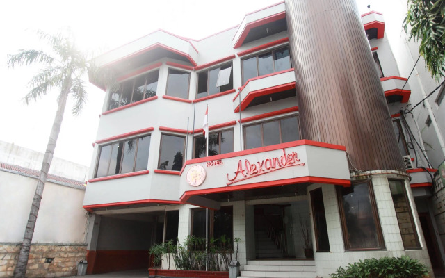 Alexander Hotel  Tegal