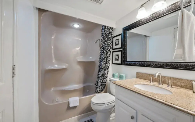 Units at Ocean Forest Plaza by Elliott Beach Rentals