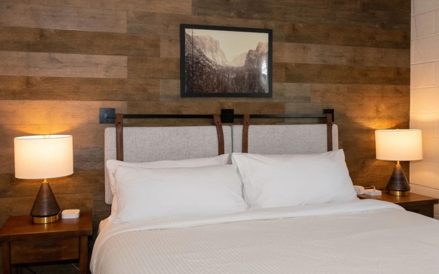 Gull Lake Lodge