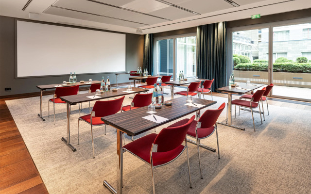 Radisson Blu Media Harbour Hotel, Düsseldorf