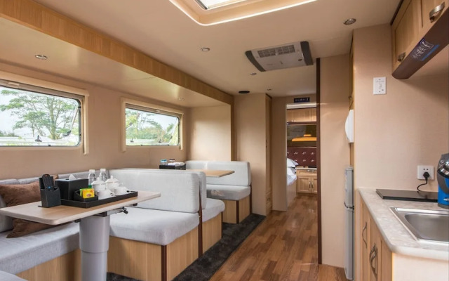 Midea Egret Lake Car Camp