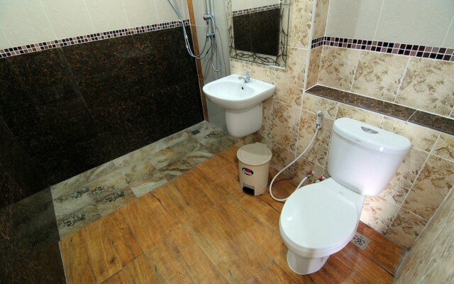 Ora House