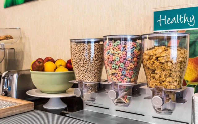 Quality Suites Hickory South