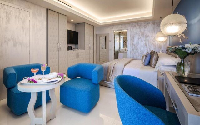 Cala Beach Resort