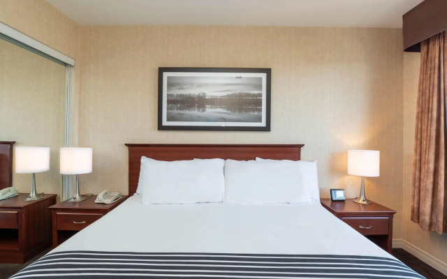 Sandman Suites Surrey-Guildford