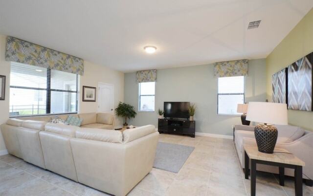 6 bedrooms home at Champions Gate