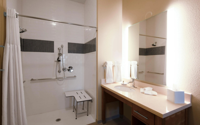 Staybridge Suites Scottsdale - Talking Stick by IHG