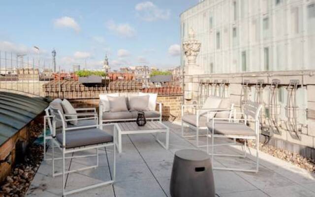 Leicester Square 3Br Penthouse W/ Terrace & Lift