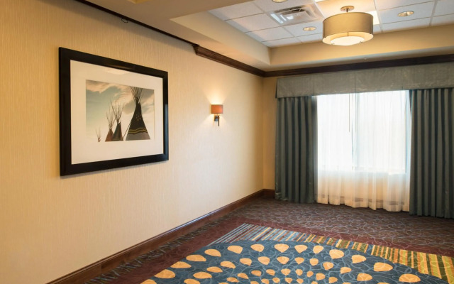 Glacier Peaks Hotel