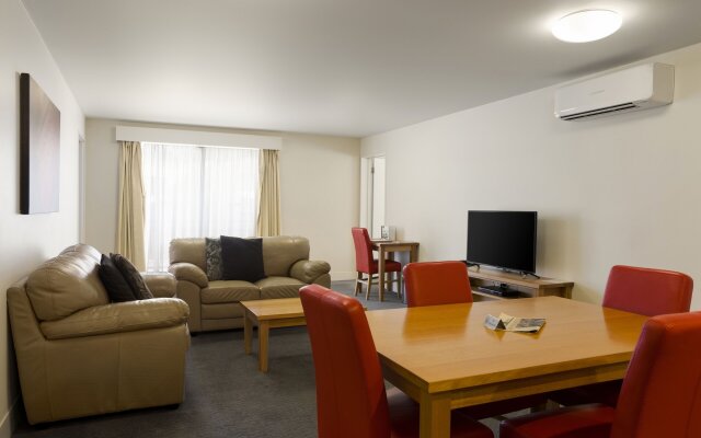 The Old Woolstore Apartment Hotel