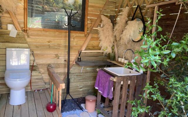 chambre double avec salle de bain privée