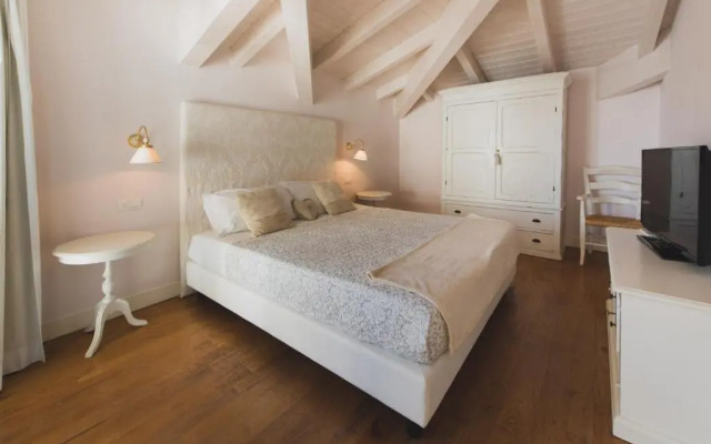 Villa Lilla Attic on the beach