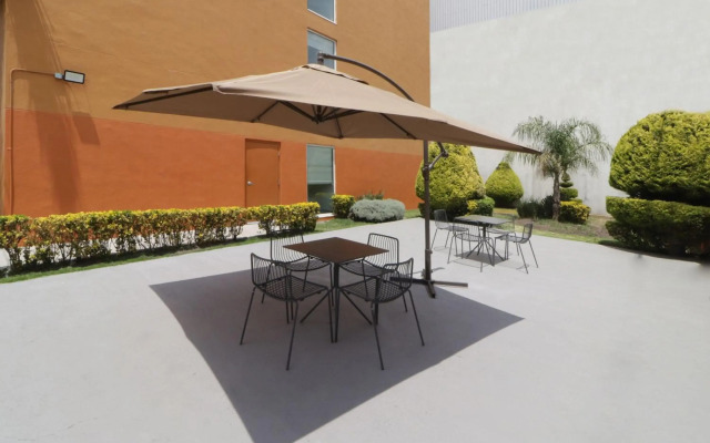 City Express Junior by Marriott Toluca Aeropuerto