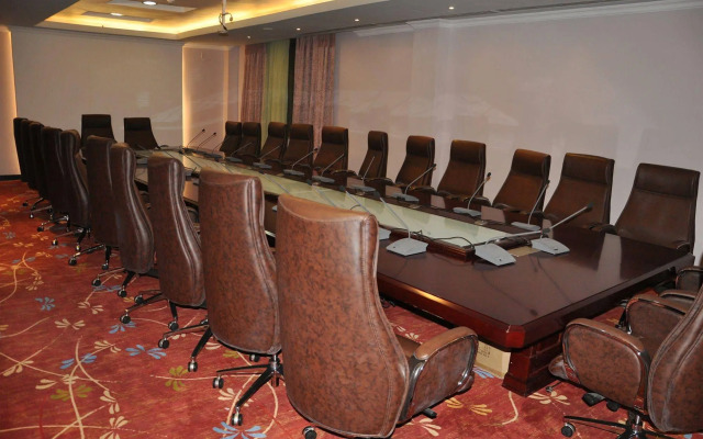 Elilly International Hotel