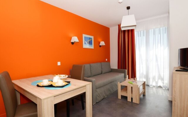 Modern Studio Apartment Located Just 600 m. From the Beach