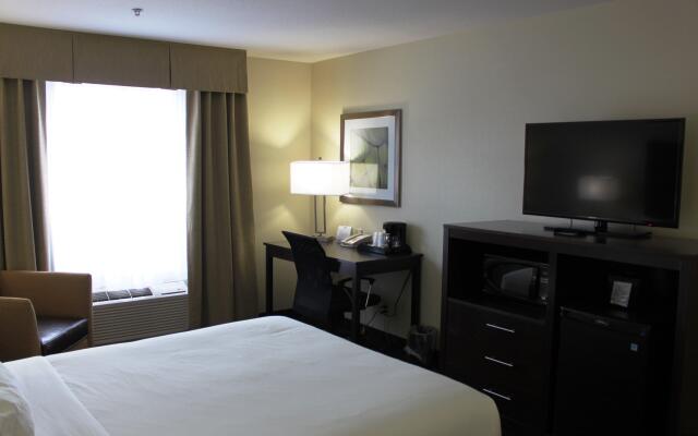 Holiday Inn Express Yorkton East, an IHG Hotel