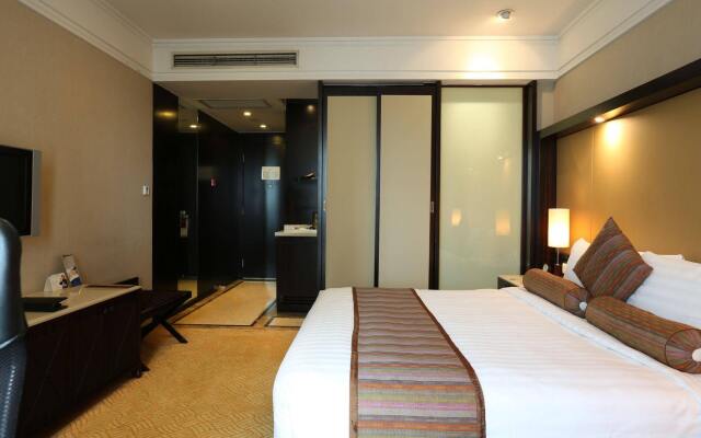 Cyts Greentree Eastern International Hotel