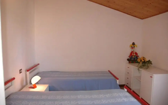Relaxing Flat 700m From the sea