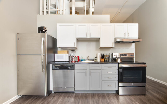 Downtown Denver Loft Style 2BR Apartment