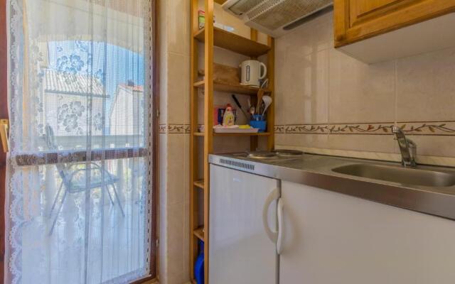 Apartment Katnić 1-2-3