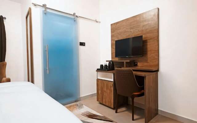 3H Villas Hotel & Luxury Apartment