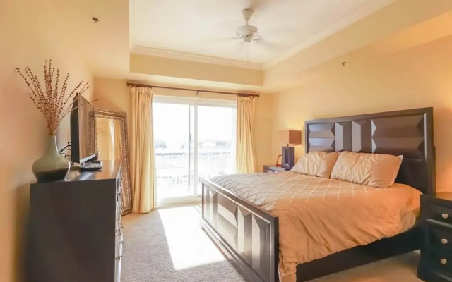Harbor Landing B0101