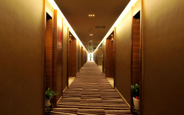 Sanlian Hotel