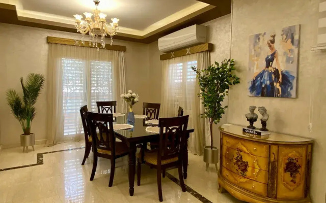 Luxurious Villa Serene Garden New Cairo