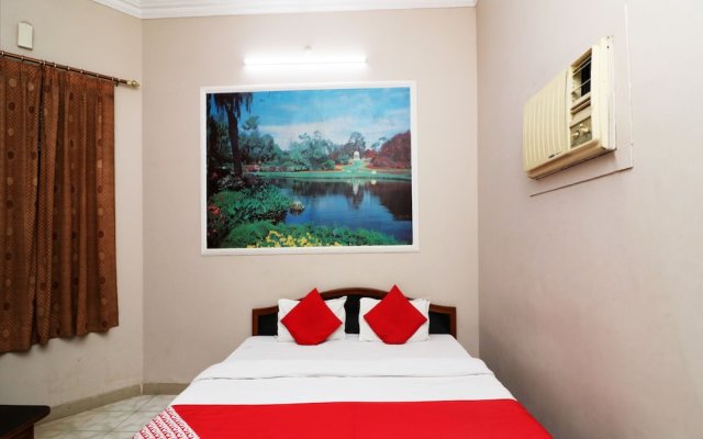 OYO 23721 Bd Guest House