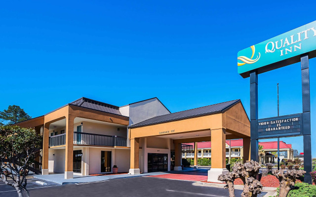 Quality Inn & Suites