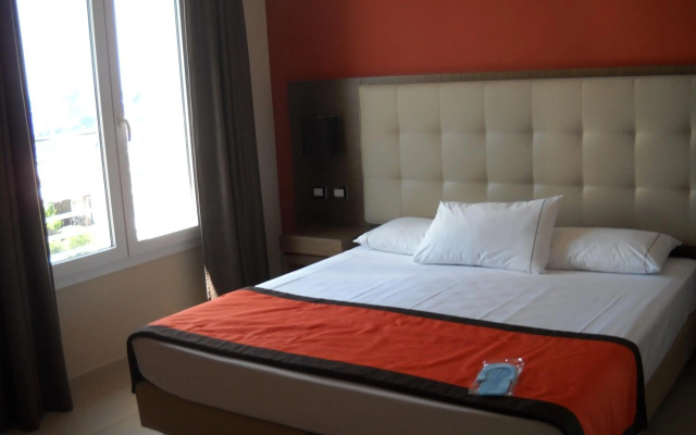 Hotel Tiber Rooftop & Wellness - Image 4