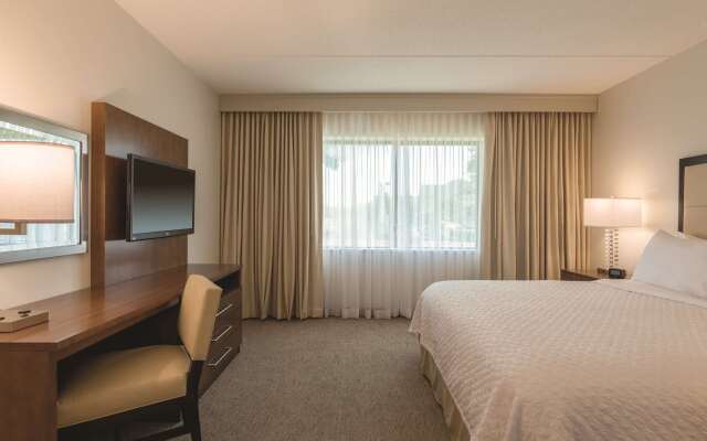 Embassy Suites by Hilton Milwaukee Brookfield
