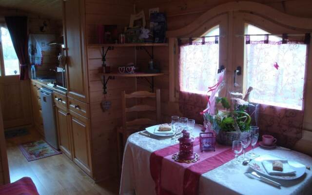 Maison d'hôtes La Roulotte des 4 Saisons