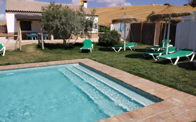 Villa With 7 Bedrooms in Prado del Rey, With Private Pool, Terrace and Wifi