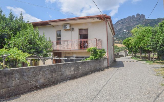 Nice Home in Ciminà With 4 Bedrooms and Wifi