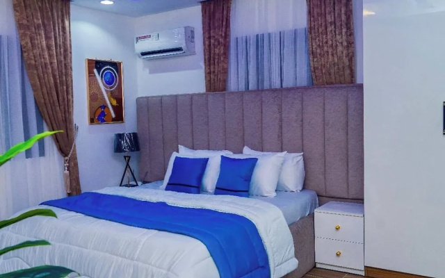 Phi Apartment