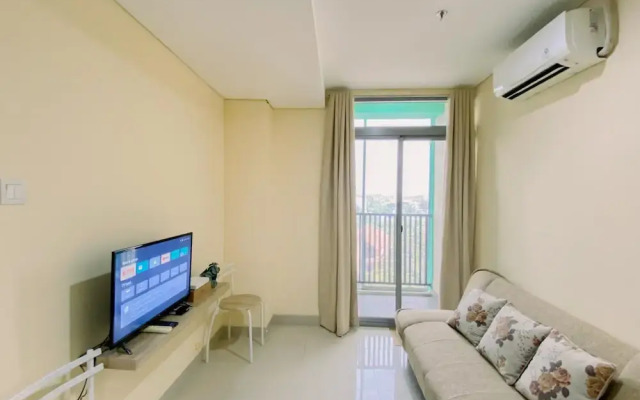 Good Place And Homey 1Br Apartment At Pejaten Park Residence