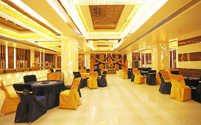 OYO 8902 Hotel Ronald Inn