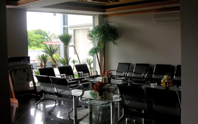 Wirton Dago Hotel